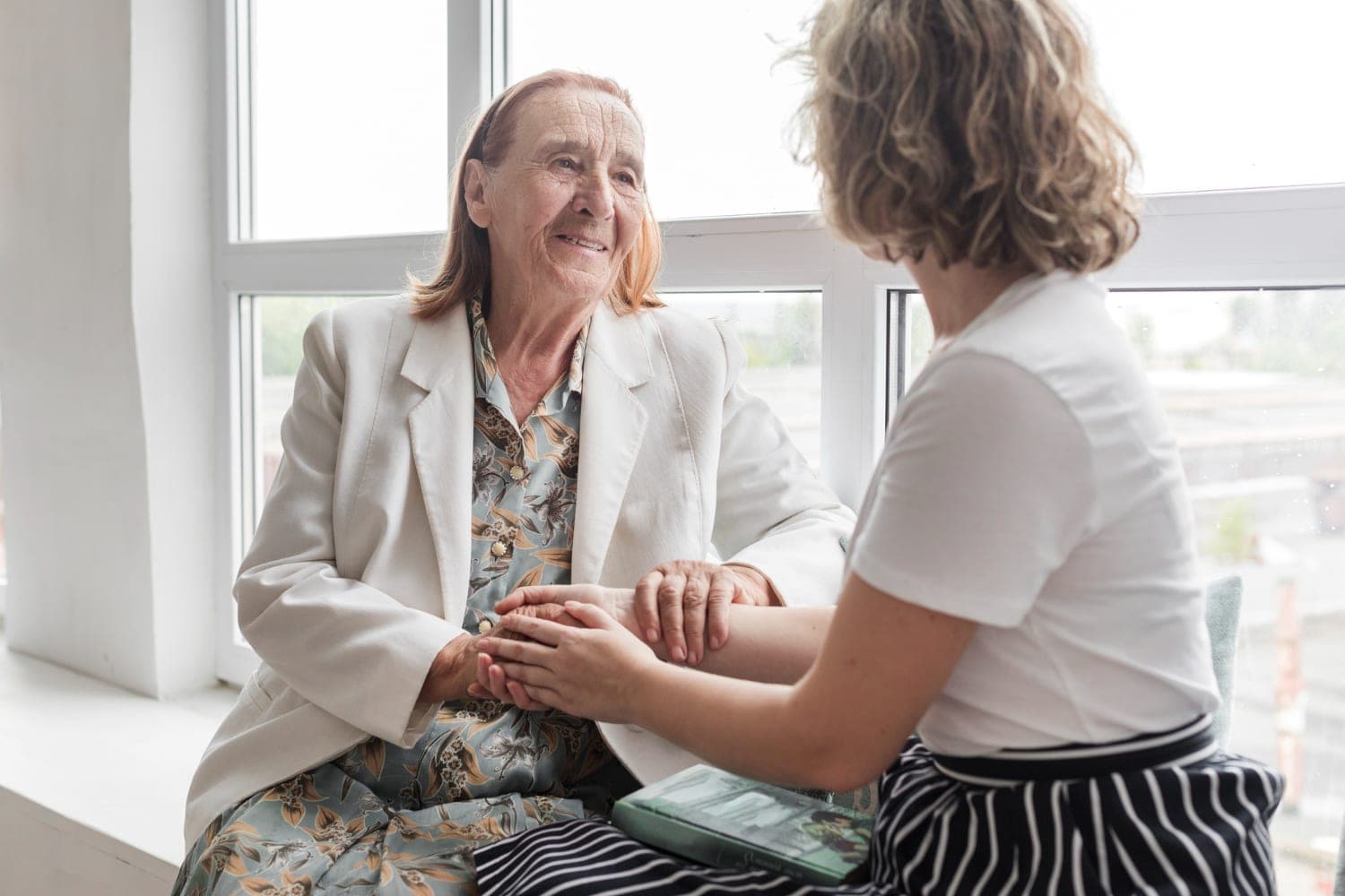 Mastering Communication in Elderly Care
